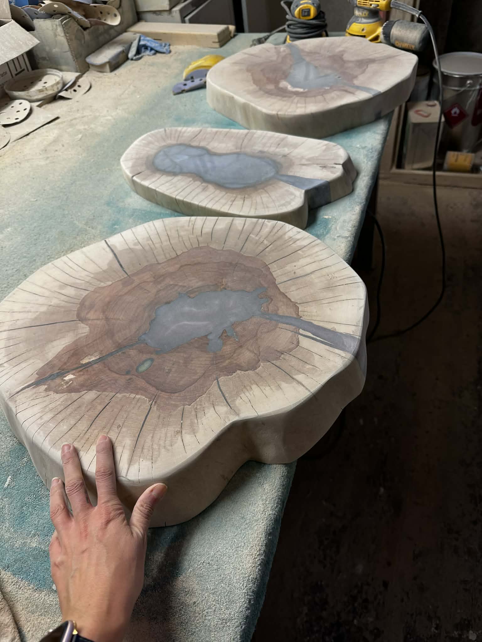 9 stolové desky epoxid 